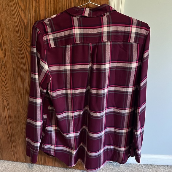 Banana Republic Button-Down Shirt Women’s Medium - Picture 3 of 4